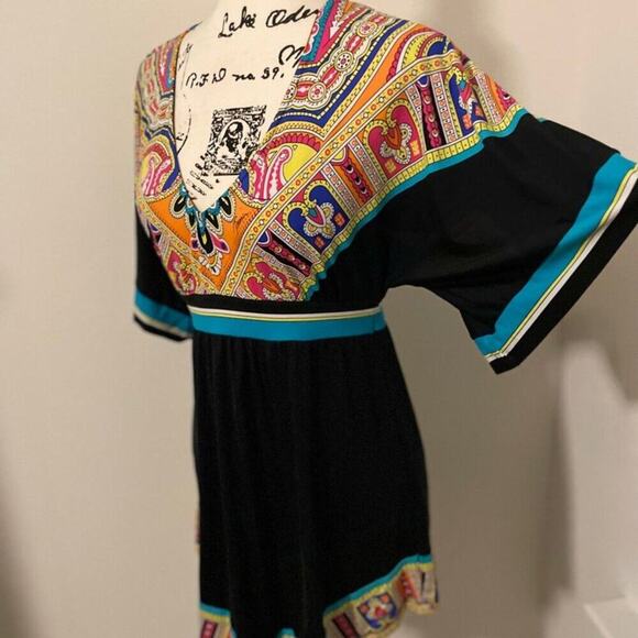 TRINA TURK MINI DRESS NEPAL TUNIC SIZE S AESTHETIC VERSATILE SUMMER COVER UP - Picture 12 of 16